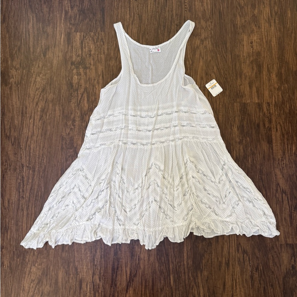 Free people voice and lace trapeze slip - Picture 2 of 9